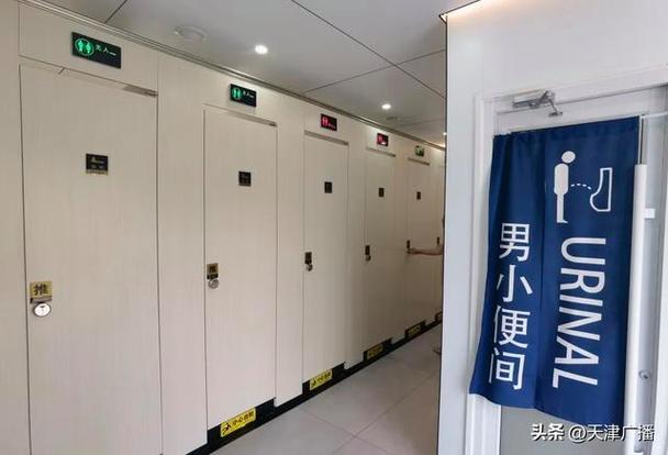 依托装配式建筑优势,两座公厕的主体结构与核心模块全部实现工厂预制
